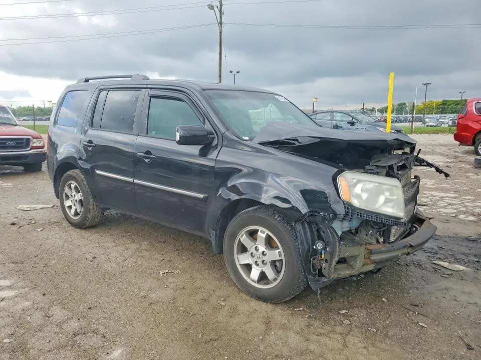 2011 HONDA PILOT TOURING  