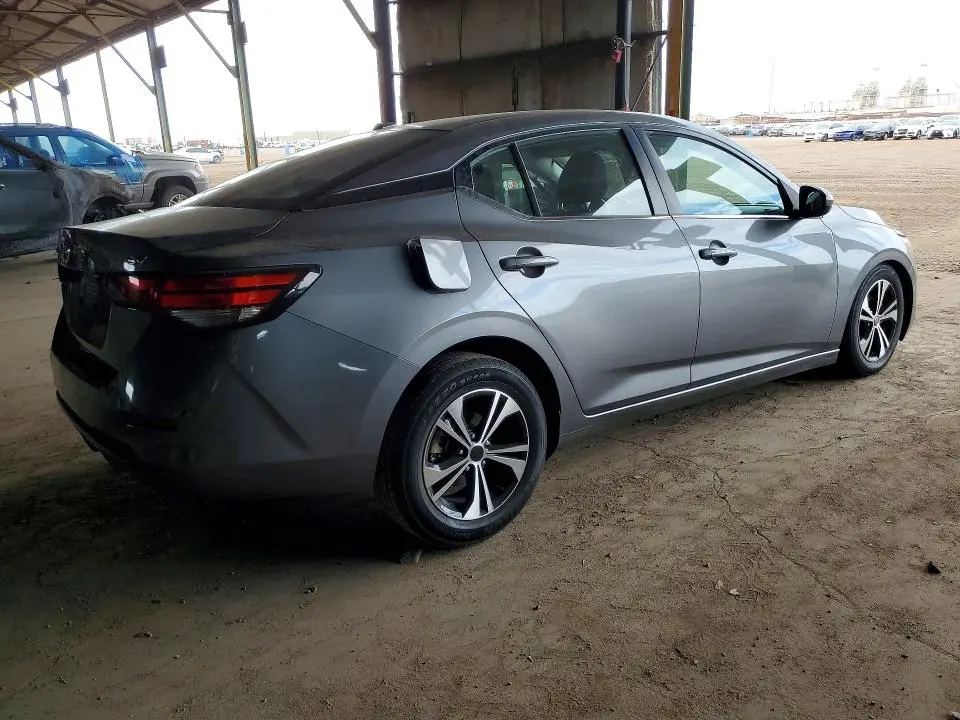 2022 NISSAN SENTRA SV  
