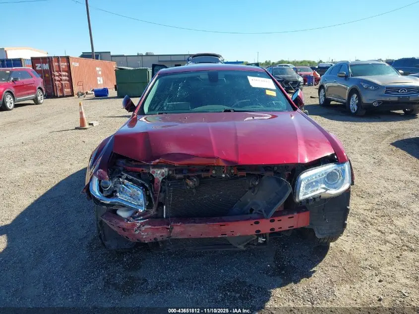 2017 CHRYSLER 300 LIMITED