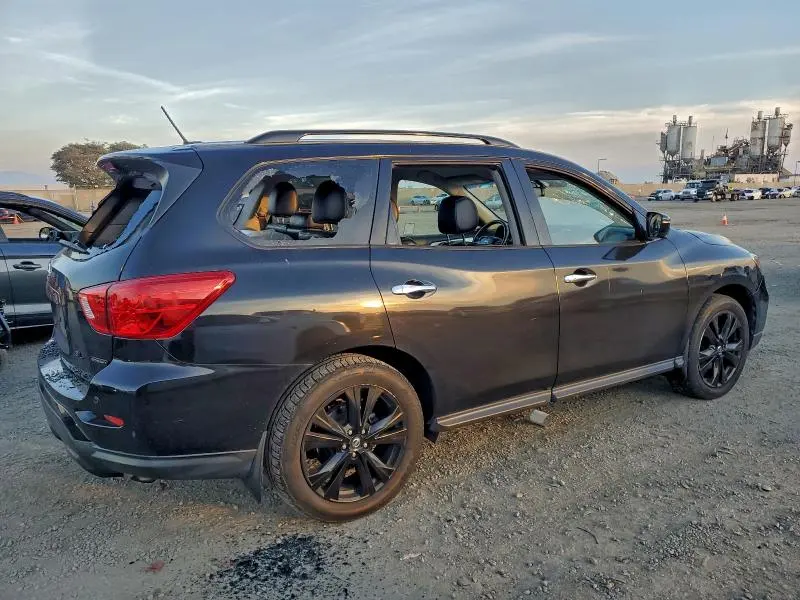 2018 NISSAN PATHFINDER S  