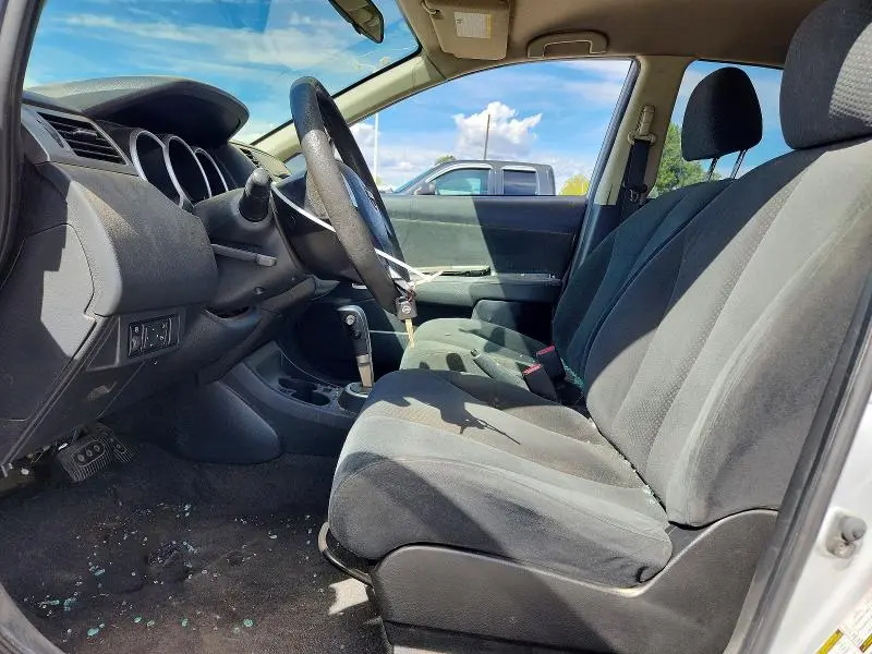 2011 NISSAN VERSA 1.8 S  