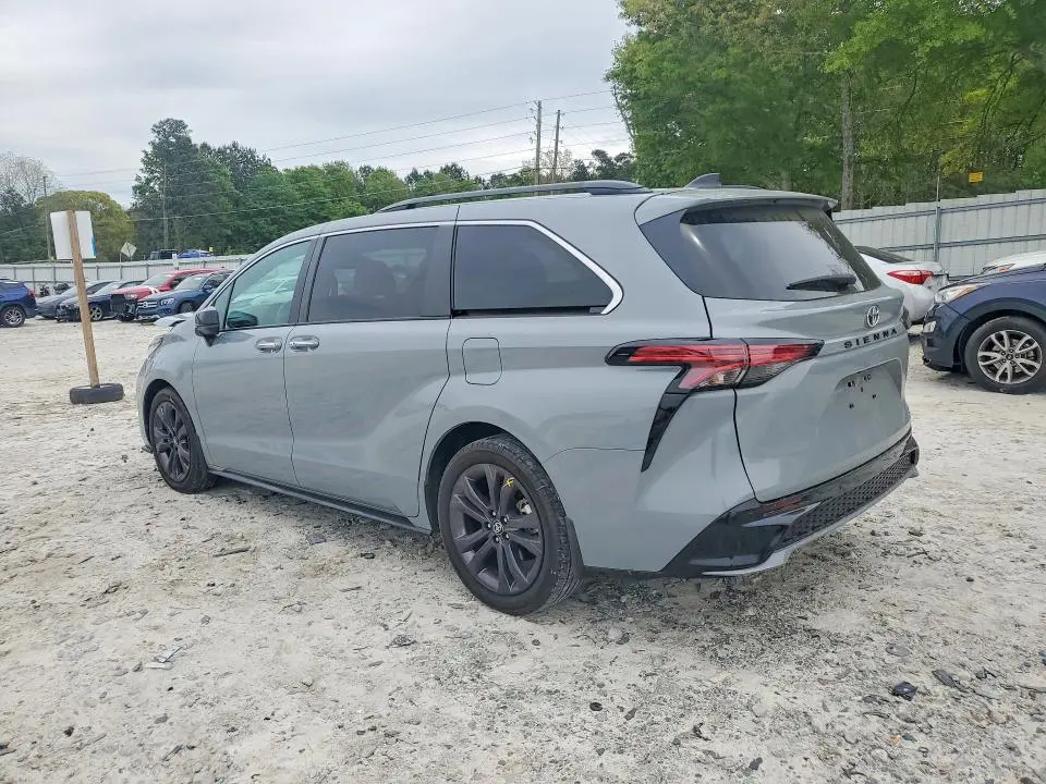2024 TOYOTA SIENNA XSE 7-PASSENGER  