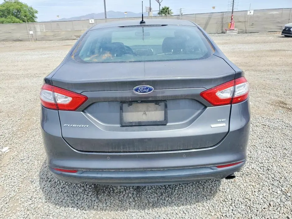 2016 FORD FUSION SE  