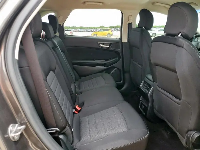 2019 FORD EDGE SE  