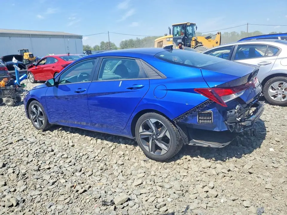 2023 HYUNDAI ELANTRA SEL  
