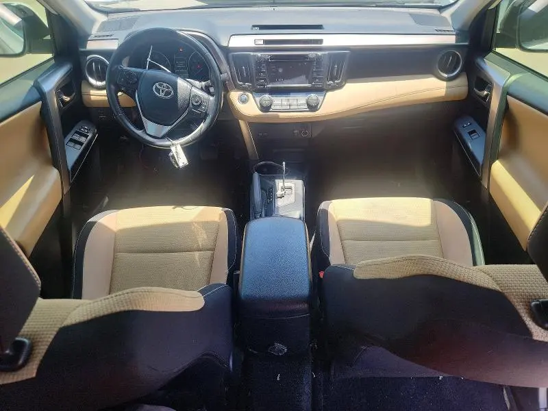 2018 TOYOTA RAV4 XLE  