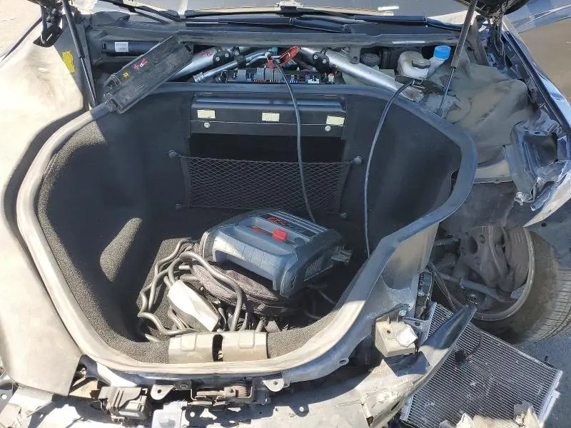 2015 TESLA MODEL S   