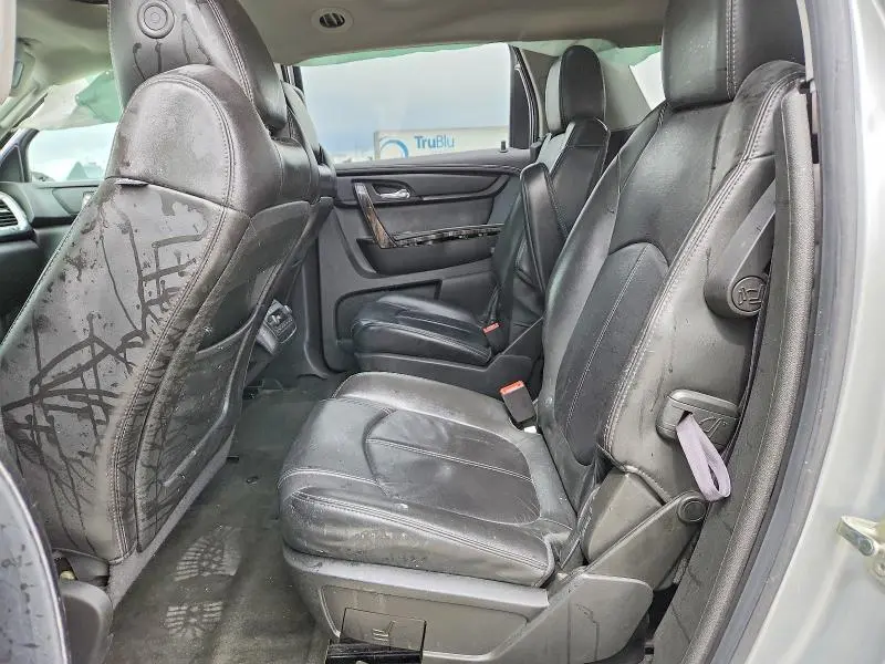 2013 GMC ACADIA SLT-1  