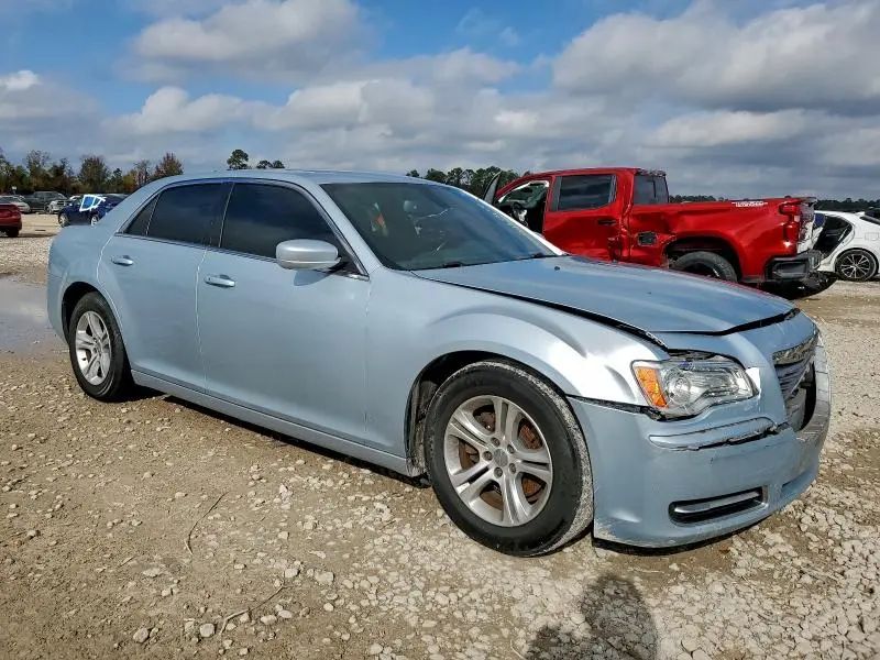 2013 CHRYSLER 300   
