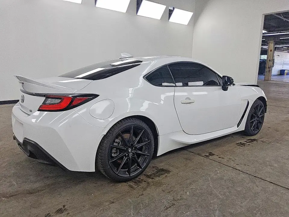 2025 TOYOTA GR 86 PREMIUM  