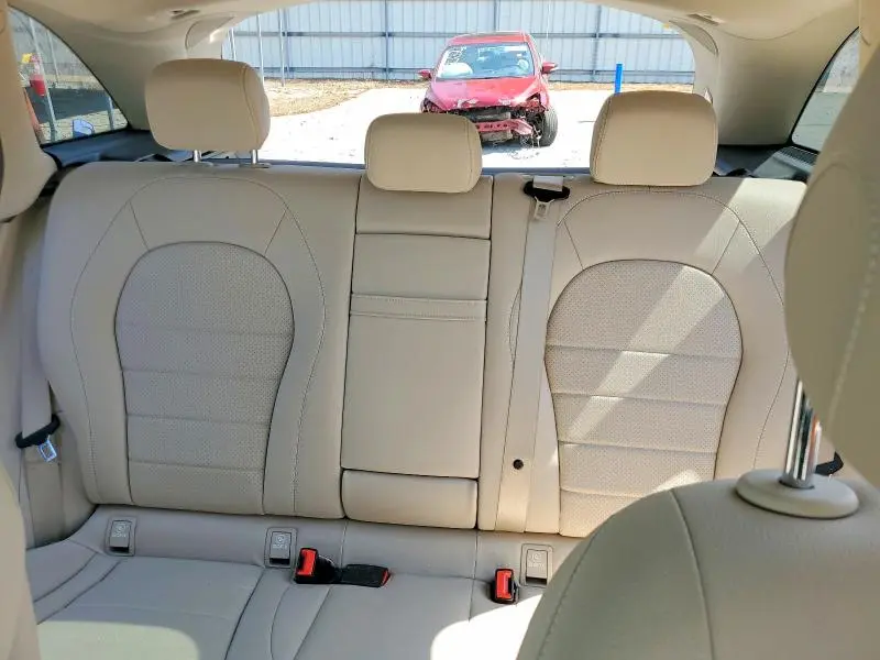 2019 MERCEDES-BENZ GLC 300 4MATIC  
