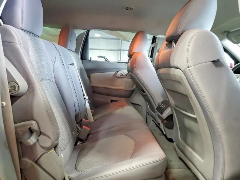 2012 CHEVROLET TRAVERSE LT  