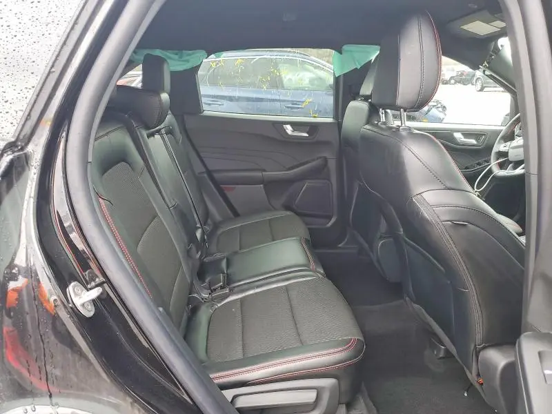 2025 FORD ESCAPE ST LINE  