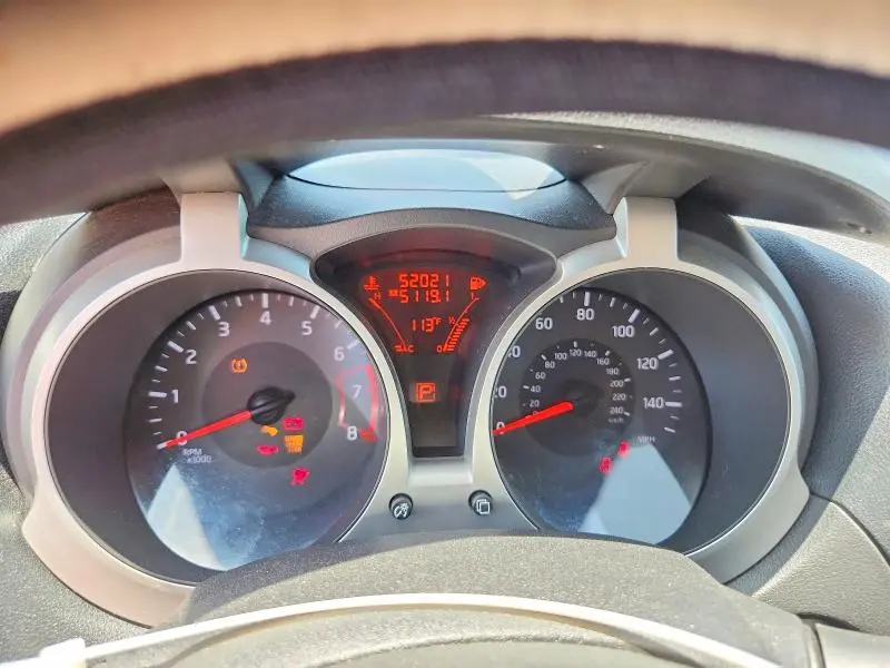 2015 NISSAN JUKE S  