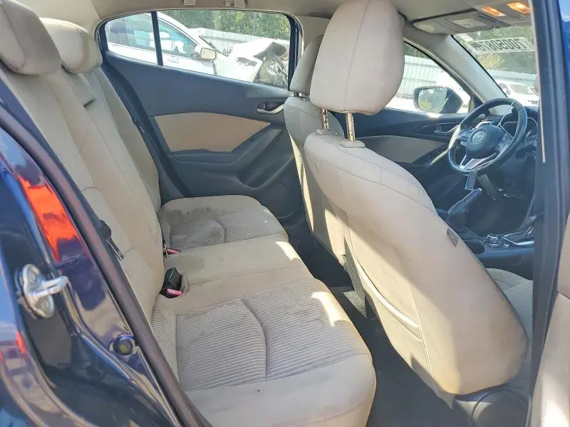 2015 MAZDA 3 TOURING  