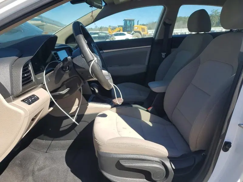 2019 HYUNDAI ELANTRA SEL  