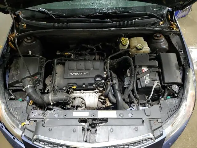 2013 CHEVROLET CRUZE LT  