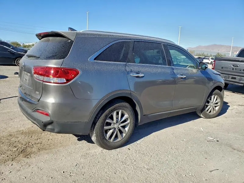 2016 KIA SORENTO LX  