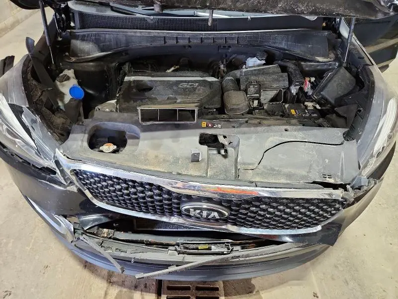 2018 KIA SORENTO LX  