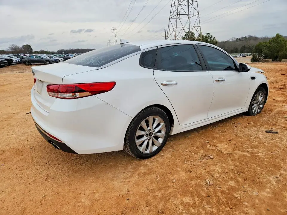 2016 KIA OPTIMA LX  