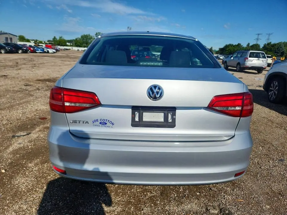 2015 VOLKSWAGEN JETTA BASE  