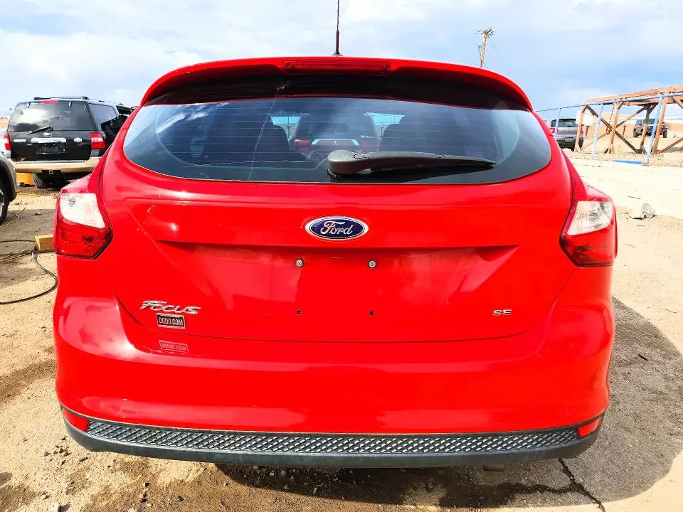 2014 FORD FOCUS SE  