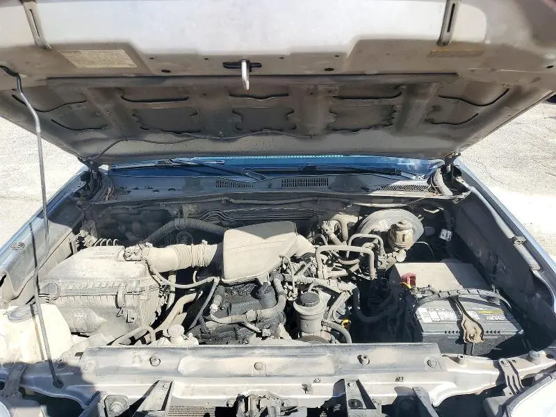 2018 TOYOTA TACOMA SR  