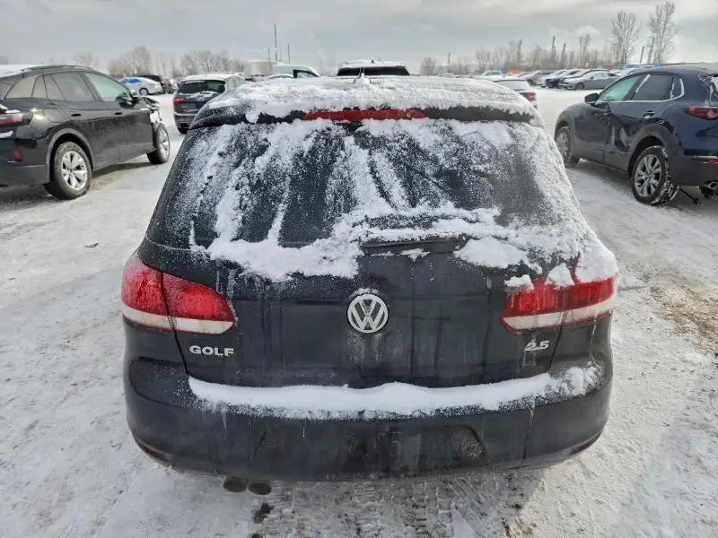 2011 VOLKSWAGEN GOLF   