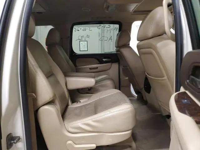 2012 GMC YUKON XL DENALI  