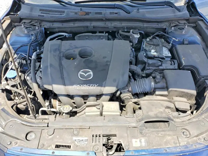 2018 MAZDA 3 TOURING  