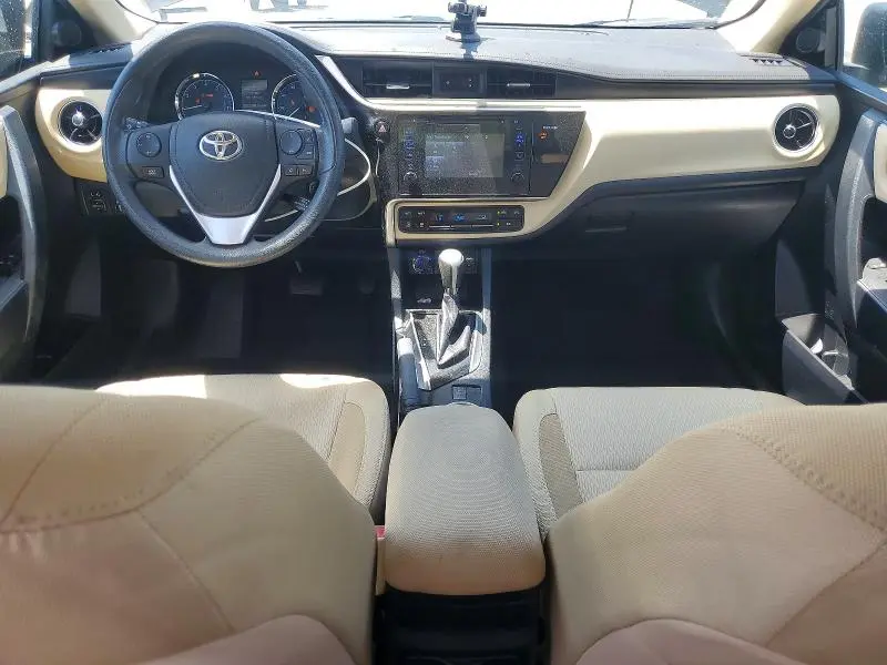 2017 TOYOTA COROLLA LE  