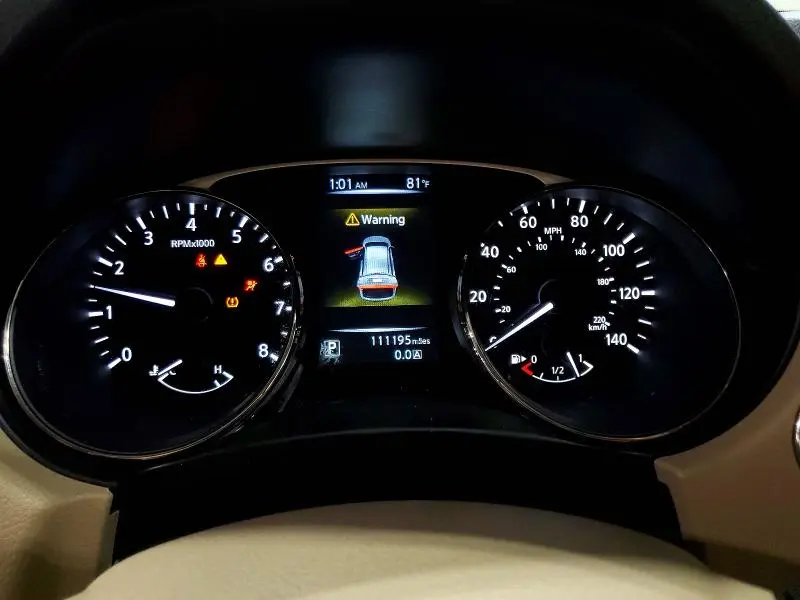 2015 NISSAN ROGUE S  
