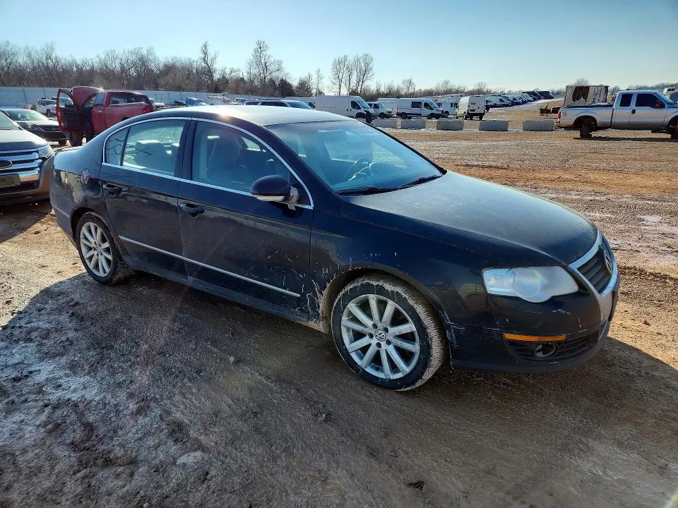 2010 VOLKSWAGEN PASSAT KOMFORT  