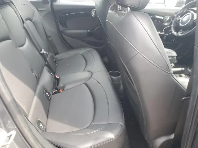 2020 MINI COOPER S  