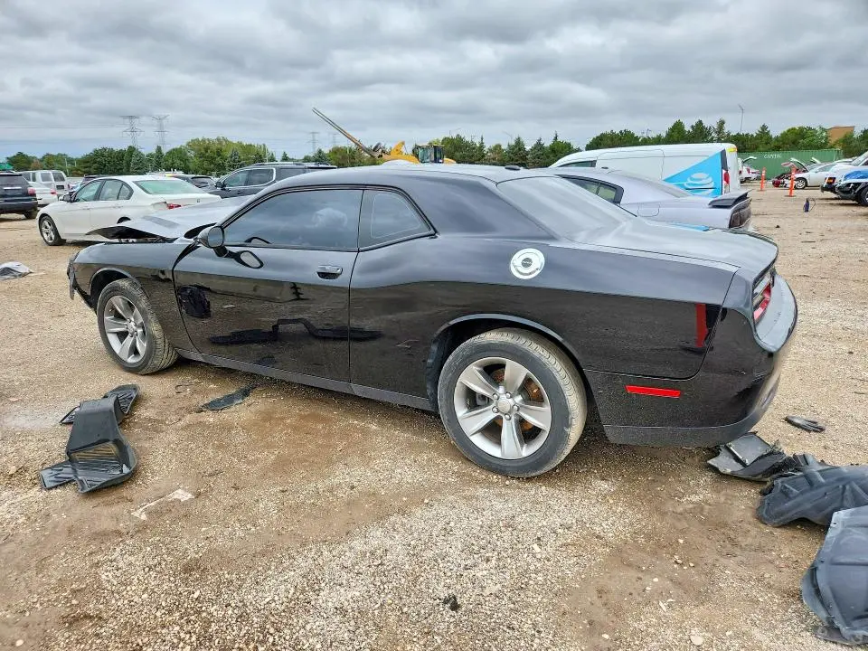 2016 DODGE CHALLENGER SXT  