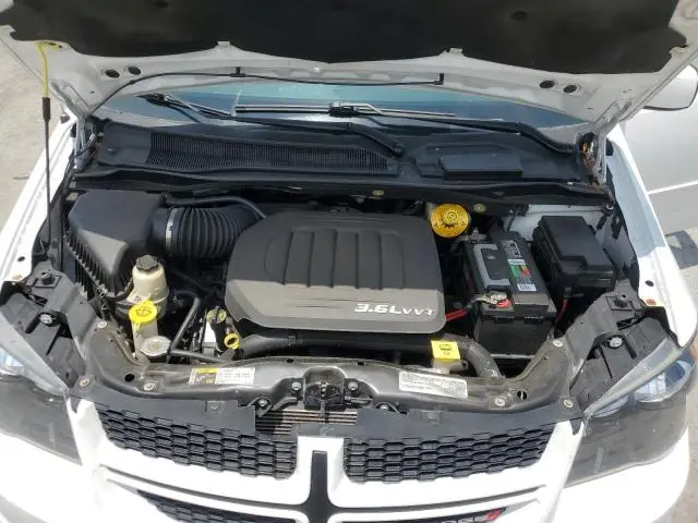 2016 DODGE GRAND CARAVAN R/T  