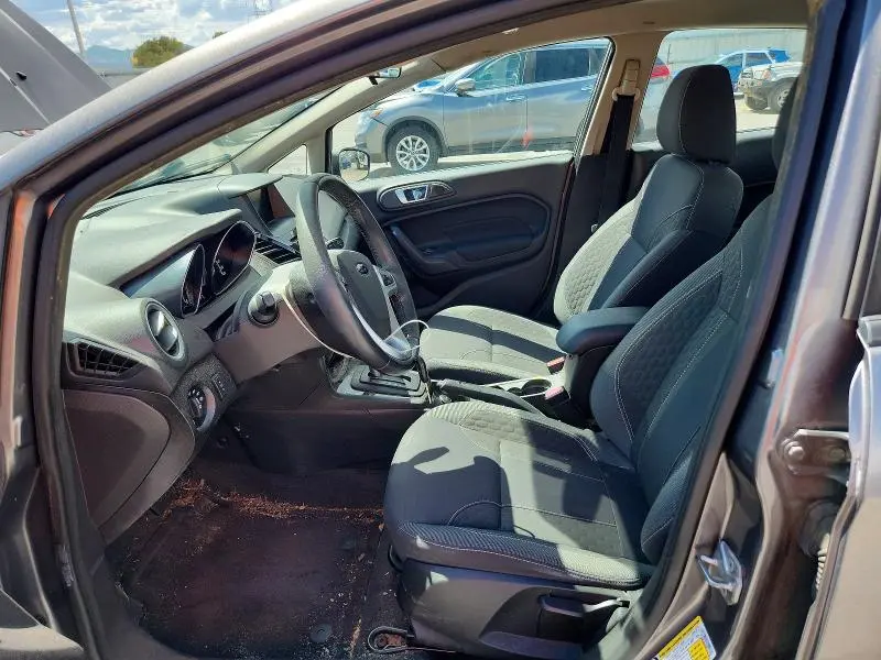 2014 FORD FIESTA SE  