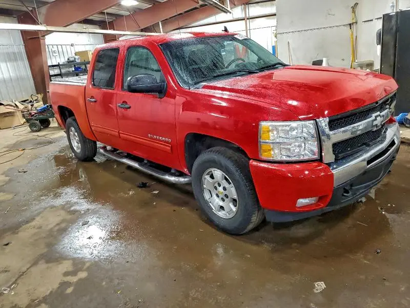 2011 CHEVROLET SILVERADO K1500 LT  