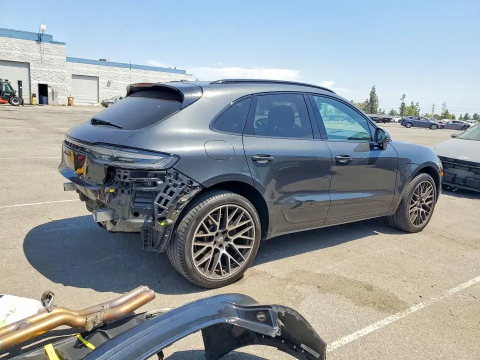2021 PORSCHE MACAN S  