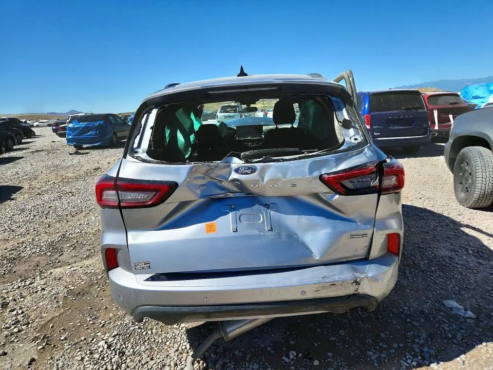 2024 FORD ESCAPE ST LINE SELECT  