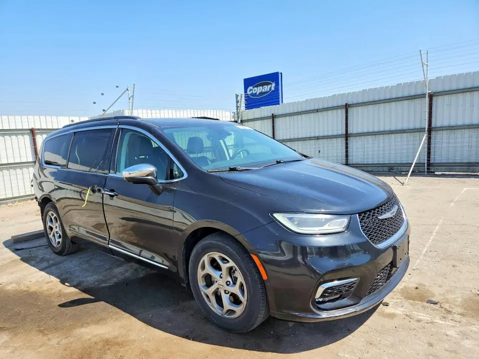 2022 CHRYSLER PACIFICA LIMITED  