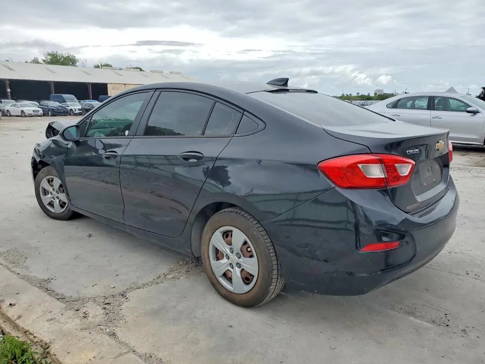 2018 CHEVROLET CRUZE LS  