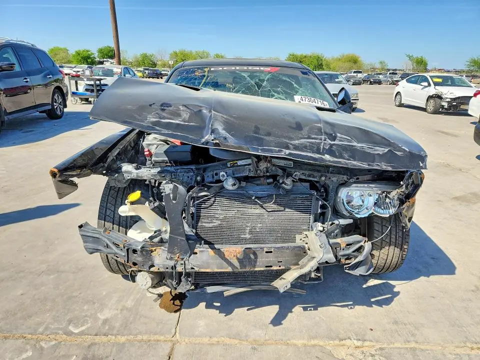 2013 DODGE CHALLENGER SXT  