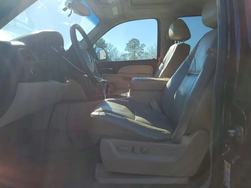 2011 GMC YUKON XL DENALI  