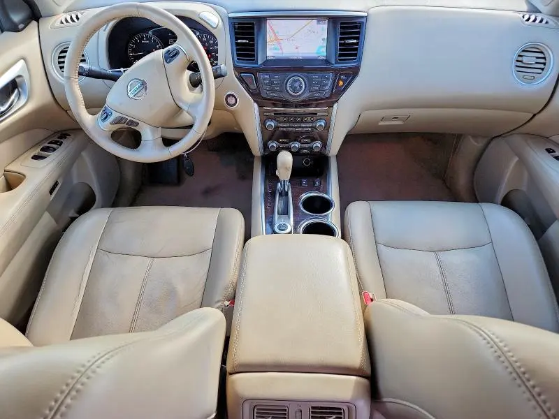 2015 NISSAN PATHFINDER SL  