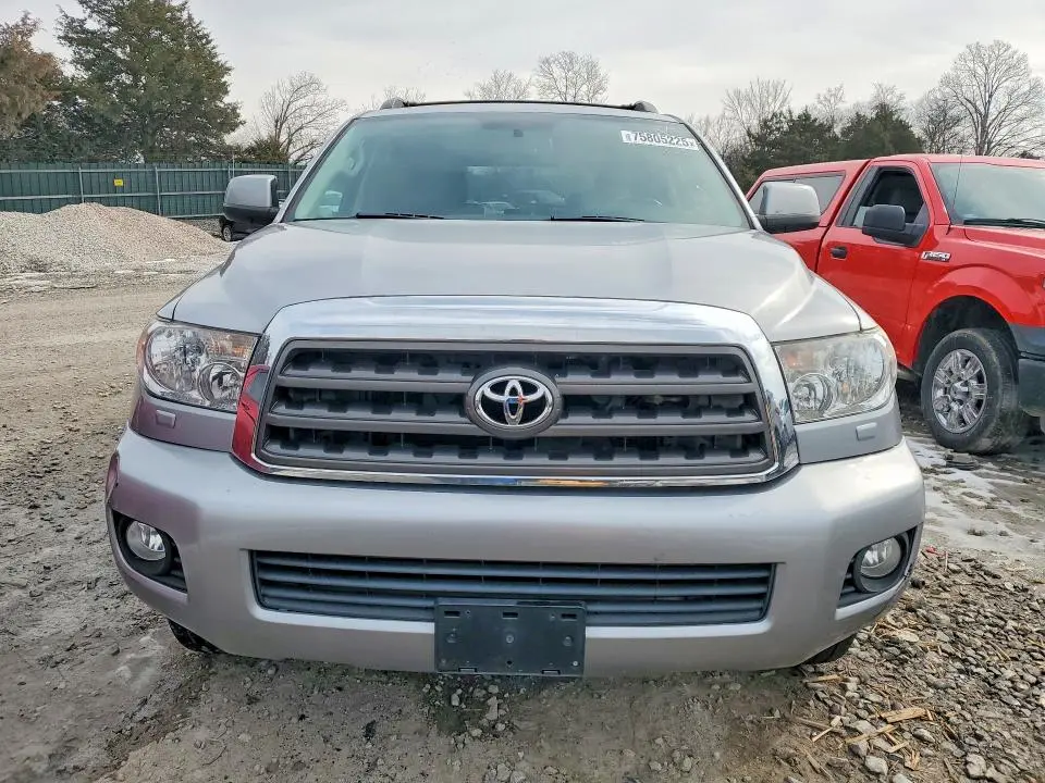 2014 TOYOTA SEQUOIA SR5  