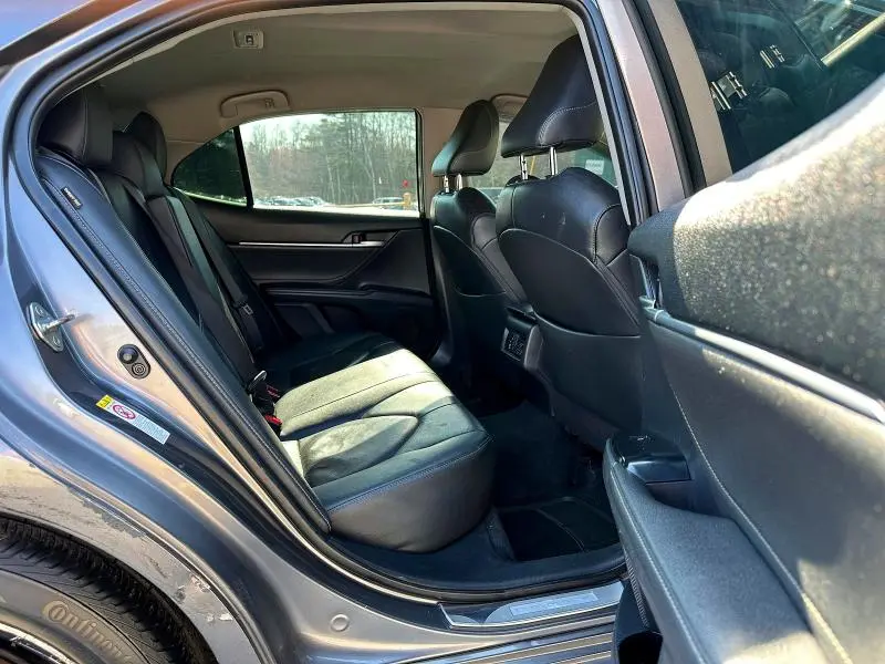 2018 TOYOTA CAMRY XSE  