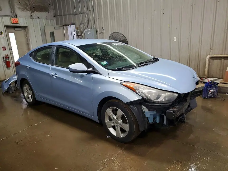 2011 HYUNDAI ELANTRA GLS  