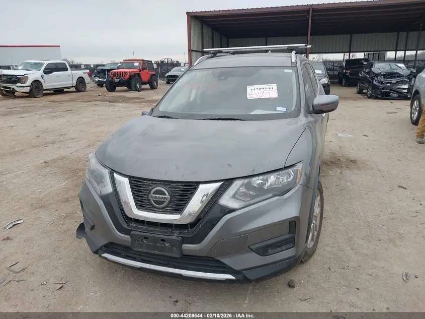 2019 NISSAN ROGUE SV