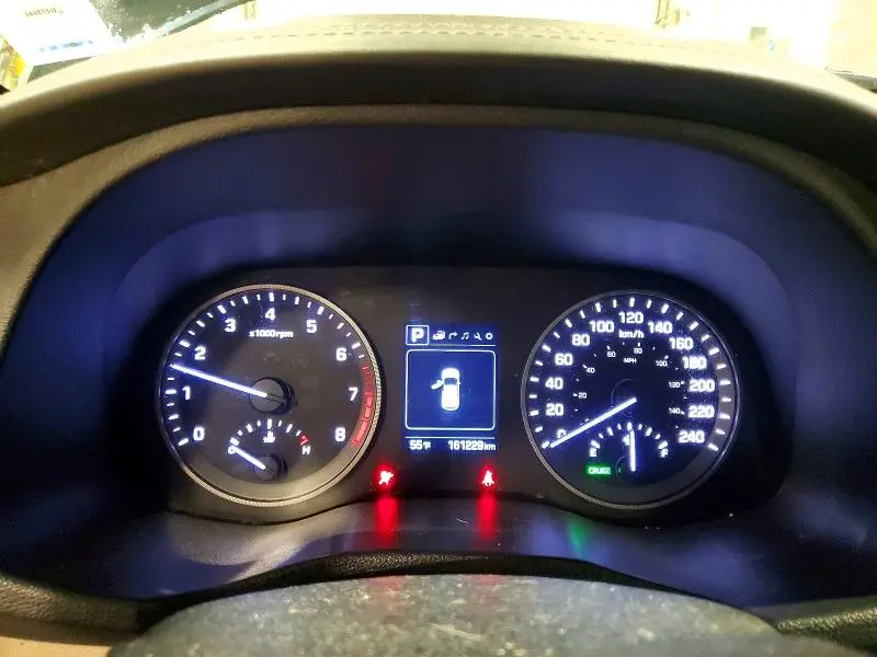 2016 HYUNDAI TUCSON SE  